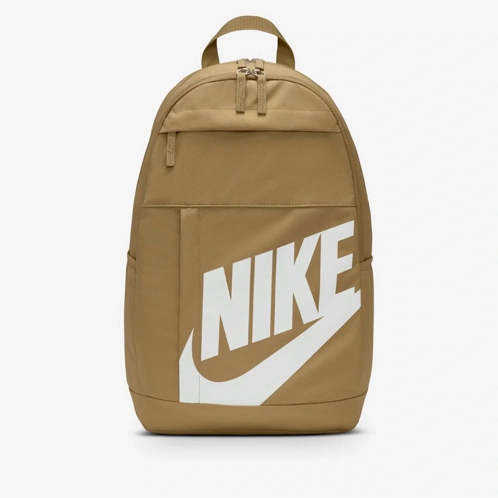 Nike Sportswear Essentials , Beige.
